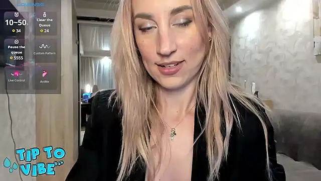 Snapshot of lady_Nati chatting on February 26, 2025, 5:10 pm lady Nati online show from February 26, 2025, 5:10 pm