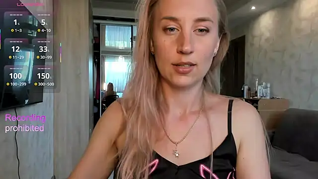 Snapshot of lady_Nati chatting on July 3, 2026, 1:06 pm lady Nati online show from July 3, 2026, 1:06 pm