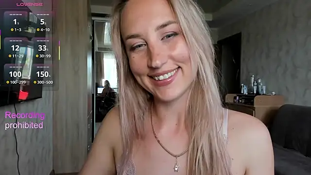 Snapshot of lady_Nati chatting on June 21, 2026, 9:26 am lady Nati online show from June 21, 2026, 9:26 am