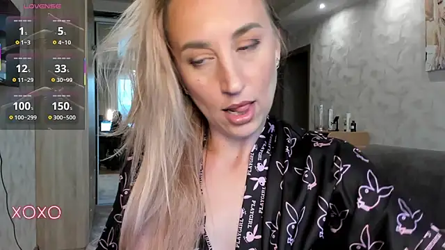 Snapshot of lady_Nati chatting on September 29, 2025, 1:39 pm lady Nati online show from September 29, 2025, 1:39 pm