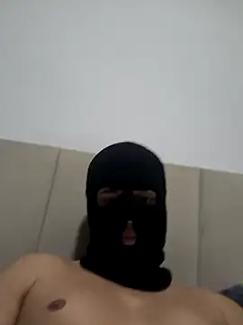 erickcpk1 online show from September 9, 2025, 3:21 pm