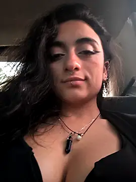 Lila Desiree online show from October 19, 2025, 10:23 pm