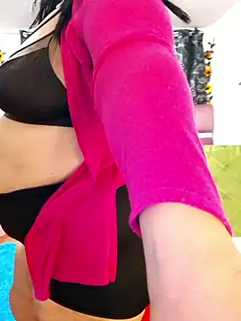 Snapshot of ScarletthJhonson- chatting on November 14, 2025, 10:02 pm ScarletthJhonson- online show from November 14, 2025, 10:02 pm