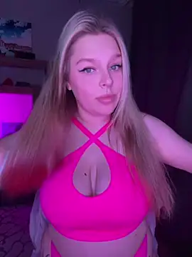 angel stella online show from March 1, 2025, 8:21 pm