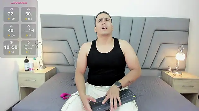 Vale n Matt online show from September 27, 2025, 3:45 am