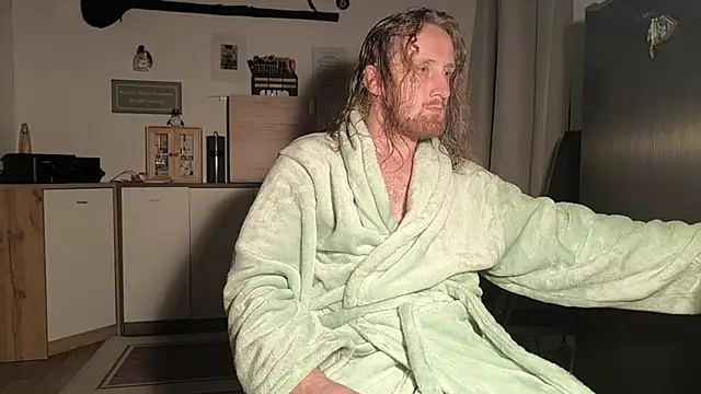 DrownMentallyyy online show from October 7, 2025, 2:34 am