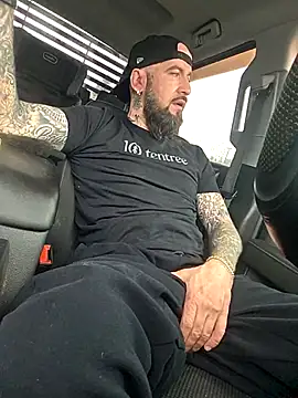 Beardedtattood online show from April 13, 2026, 1:37 pm