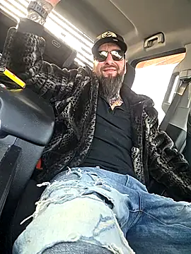 Beardedtattood online show from January 18, 2026, 2:20 pm