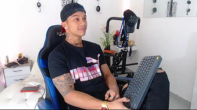 Leonard Price online show from March 21, 2025, 5:00 am