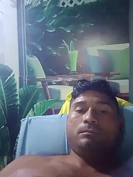 Snapshot of Diogo100 chatting on November 1, 2025, 3:46 am Diogo100 online show from November 1, 2025, 3:46 am