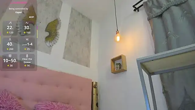 zhamira 21 online show from September 28, 2025, 9:33 pm