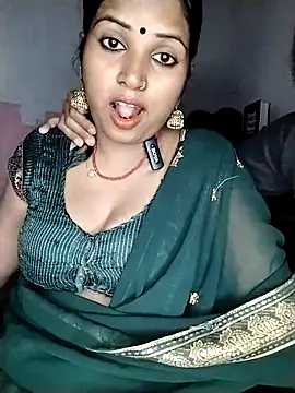 Indian Lust Couple online show from February 20, 2026, 9:39 pm