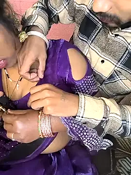 Indian Lust Couple online show from January 14, 2026, 10:02 pm