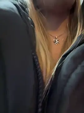 mur girl online show from March 1, 2025, 3:49 pm