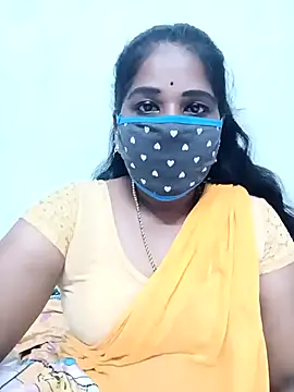 Snapshot of MaaliiiPonuTamil chatting on October 4, 2025, 4:30 pm MaaliiiPonuTamil online show from October 4, 2025, 4:30 pm