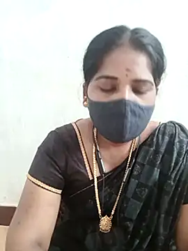 Snapshot of MaaliiiPonuTamil chatting on March 6, 2025, 5:22 pm MaaliiiPonuTamil online show from March 6, 2025, 5:22 pm