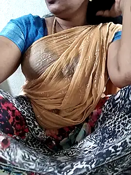 Snapshot of MaaliiiPonuTamil chatting on September 13, 2025, 4:45 am MaaliiiPonuTamil online show from September 13, 2025, 4:45 am