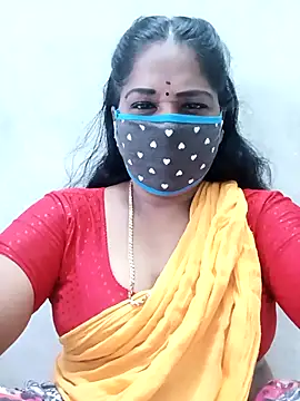 Snapshot of MaaliiiPonuTamil chatting on September 24, 2025, 1:02 am MaaliiiPonuTamil online show from September 24, 2025, 1:02 am