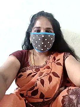 Snapshot of MaaliiiPonuTamil chatting on October 1, 2025, 7:24 am MaaliiiPonuTamil online show from October 1, 2025, 7:24 am