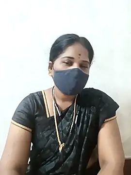 Snapshot of MaaliiiPonuTamil chatting on March 6, 2025, 1:37 am MaaliiiPonuTamil online show from March 6, 2025, 1:37 am