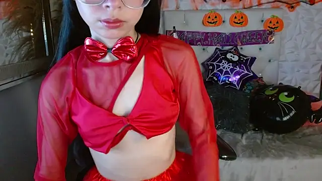 Snapshot of NathaliaSweet_11 chatting on October 31, 2025, 2:46 pm NathaliaSweet 11 online show from October 31, 2025, 2:46 pm