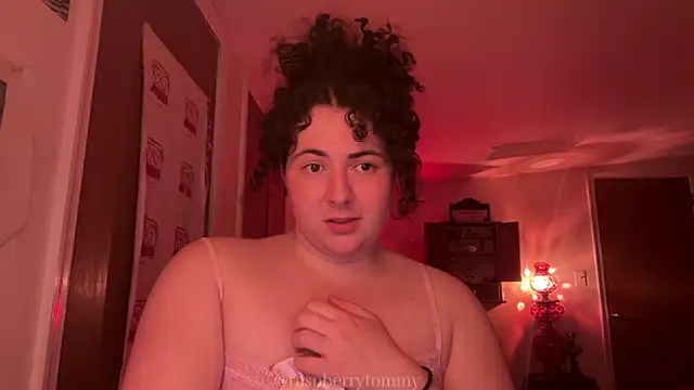 RaspberryTommyFTM online show from February 15, 2026, 1:50 am