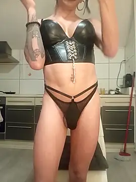 Snapshot of Daniela92@xh chatting on October 12, 2025, 9:05 pm Daniela92xh online show from October 12, 2025, 9:05 pm