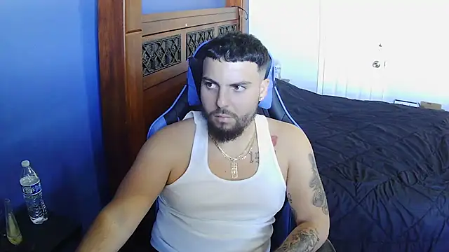 Snapshot of MasterKvn chatting on February 26, 2025, 9:20 pm MasterKvn online show from February 26, 2025, 9:20 pm