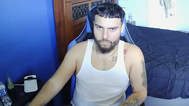 Snapshot of MasterKvn chatting on March 13, 2025, 6:23 pm MasterKvn online show from March 13, 2025, 6:23 pm