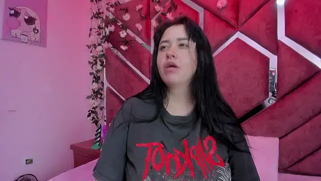 Victoria Rossy online show from March 14, 2026, 8:48 pm