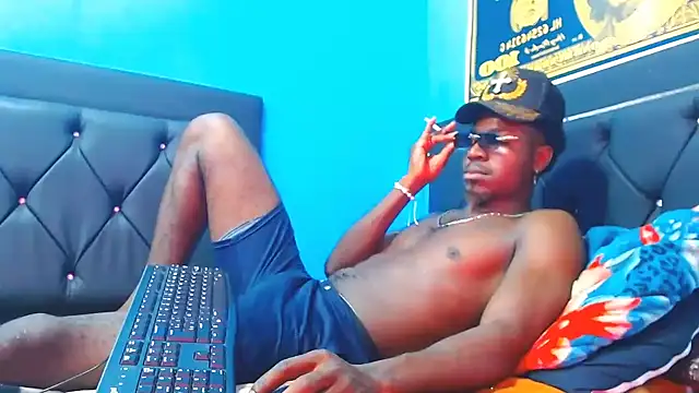 jaycolinss online show from January 18, 2026, 8:51 am