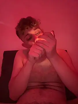 Snapshot of romanhrdcore chatting on September 9, 2025, 8:13 am romanhrdcore online show from September 9, 2025, 8:13 am