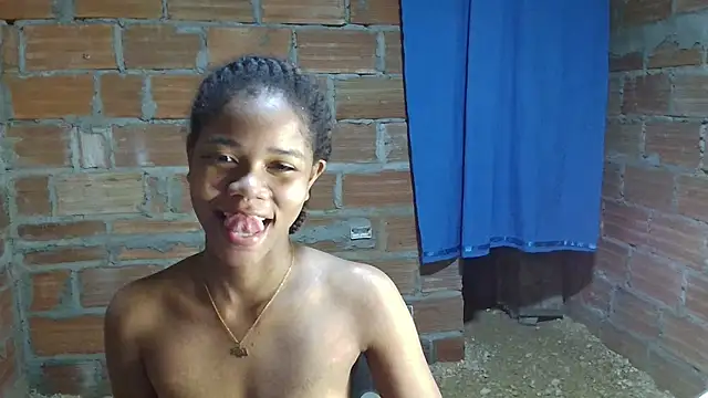 Snapshot of Luciia_cute chatting on November 28, 2025, 8:42 pm Luciia cute online show from November 28, 2025, 8:42 pm