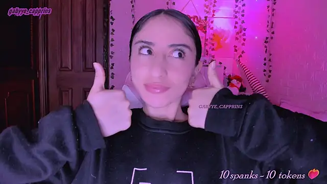 Snapshot of gabyye_capprins chatting on November 27, 2025, 12:11 am gabyye capprins online show from November 27, 2025, 12:11 am