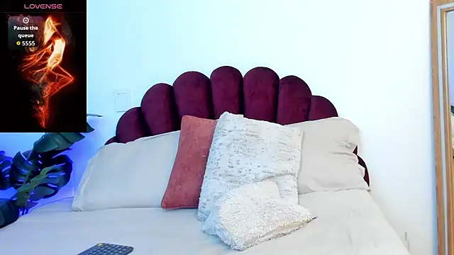 Snapshot of SweetGirl______ chatting on January 18, 2026, 9:56 am SweetGirl online show from January 18, 2026, 9:56 am