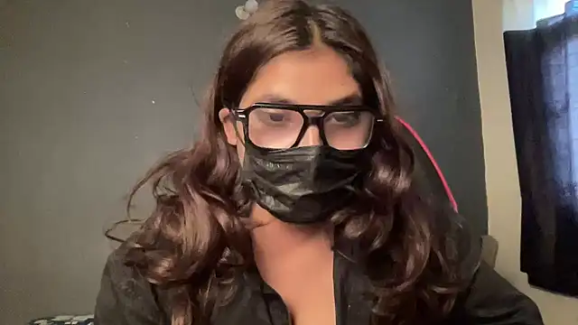 callmeshreya online show from April 15, 2026, 8:42 am