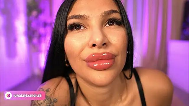 Snapshot of firesbomb777 chatting on February 7, 2026, 8:00 am firesbomb777 online show from February 7, 2026, 8:00 am