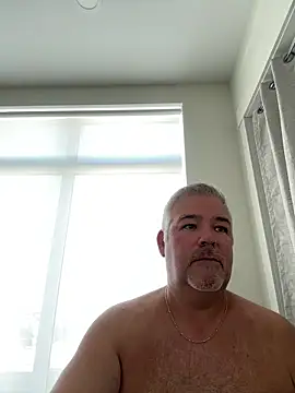 aarosteev2 online show from February 11, 2025, 6:33 pm