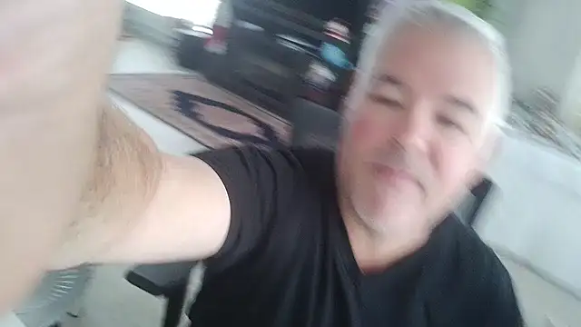 aarosteev2 online show from November 25, 2025, 5:02 pm