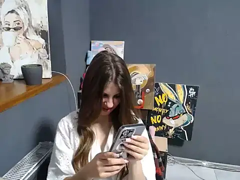 Snapshot of felicity_gold chatting on June 5, 2026, 6:18 am felicity gold online show from June 5, 2026, 6:18 am