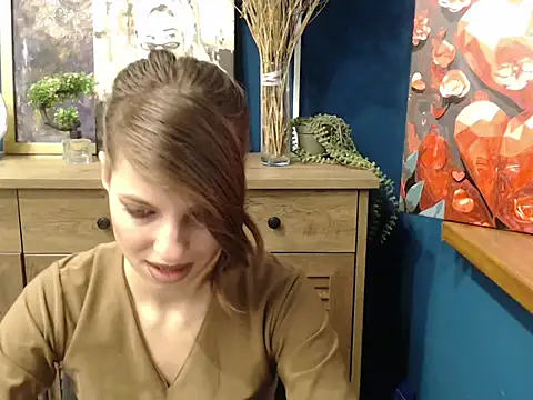 Snapshot of felicity_gold chatting on November 17, 2025, 7:34 am felicity gold online show from November 17, 2025, 7:34 am