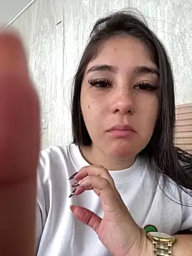 Belliinda 21 online show from April 15, 2026, 6:01 pm