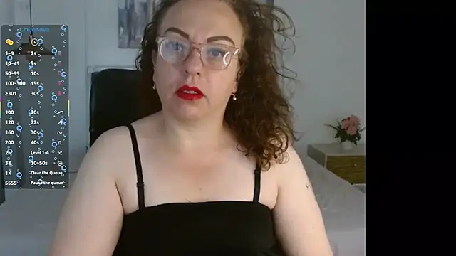 Snapshot of Tania_Goddess_ chatting on September 17, 2025, 2:08 pm Tania Goddess online show from September 17, 2025, 2:08 pm