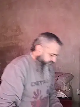 Snapshot of Cuervo663 chatting on June 23, 2026, 2:48 pm Cuervo663 online show from June 23, 2026, 2:48 pm