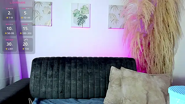 Snapshot of lenna_h3aven chatting on November 27, 2025, 5:35 pm lenna h3aven online show from November 27, 2025, 5:35 pm