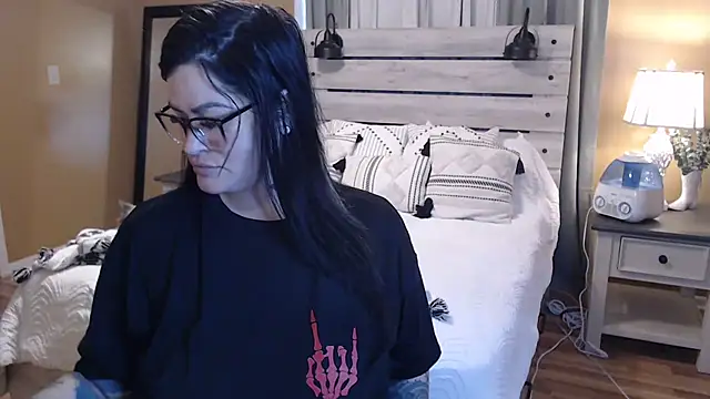 Snapshot of TexasTattooedHouseWife chatting on March 20, 2025, 2:42 pm TexasTattooedHouseWife online show from March 20, 2025, 2:42 pm