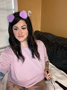 Snapshot of TexasTattooedHouseWife chatting on February 20, 2025, 4:03 pm TexasTattooedHouseWife online show from February 20, 2025, 4:03 pm