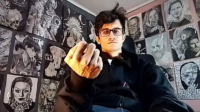 Loggan donnelly online show from January 7, 2026, 1:21 am