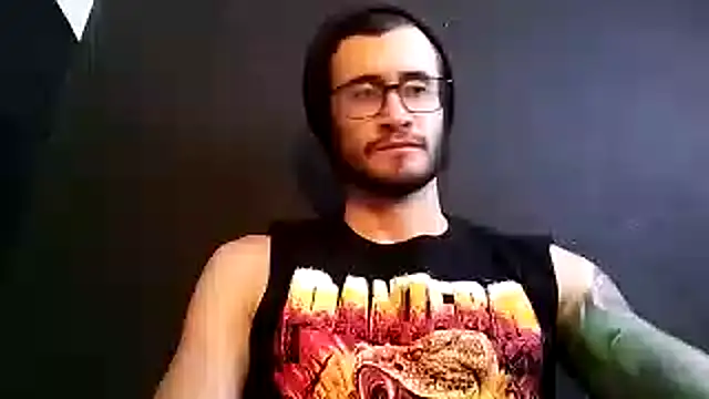 Loggan donnelly online show from October 18, 2025, 7:16 pm