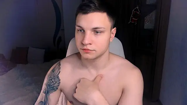 Snapshot of handsome_guy01 chatting on January 9, 2025, 12:25 am handsome guy01 online show from January 9, 2025, 12:25 am